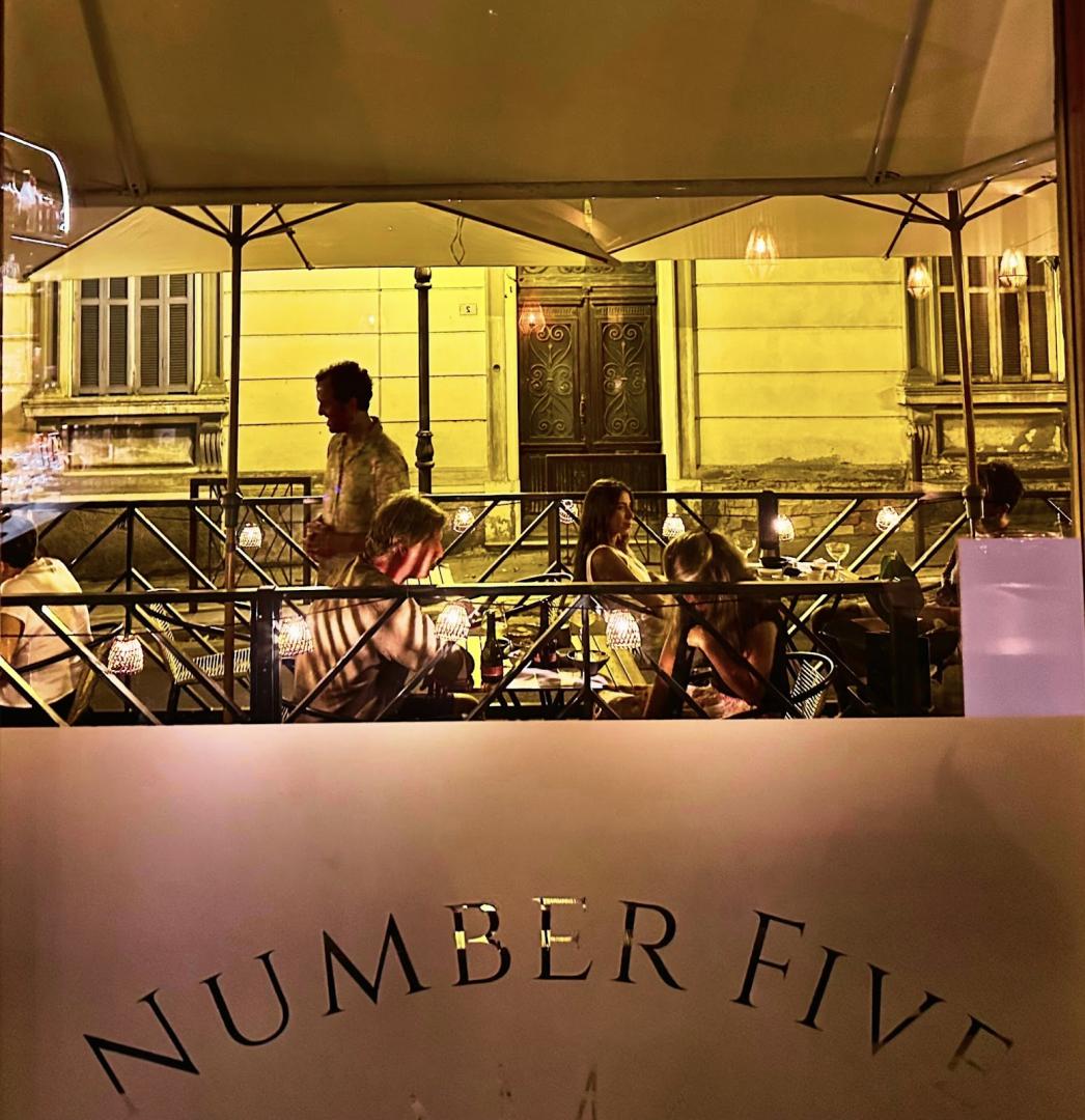 Foto di Number Five